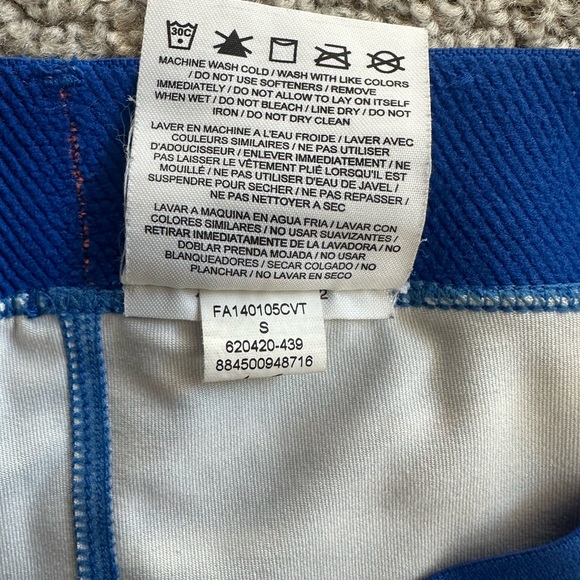 Small Nike Pro shorts - Picture 4 of 4